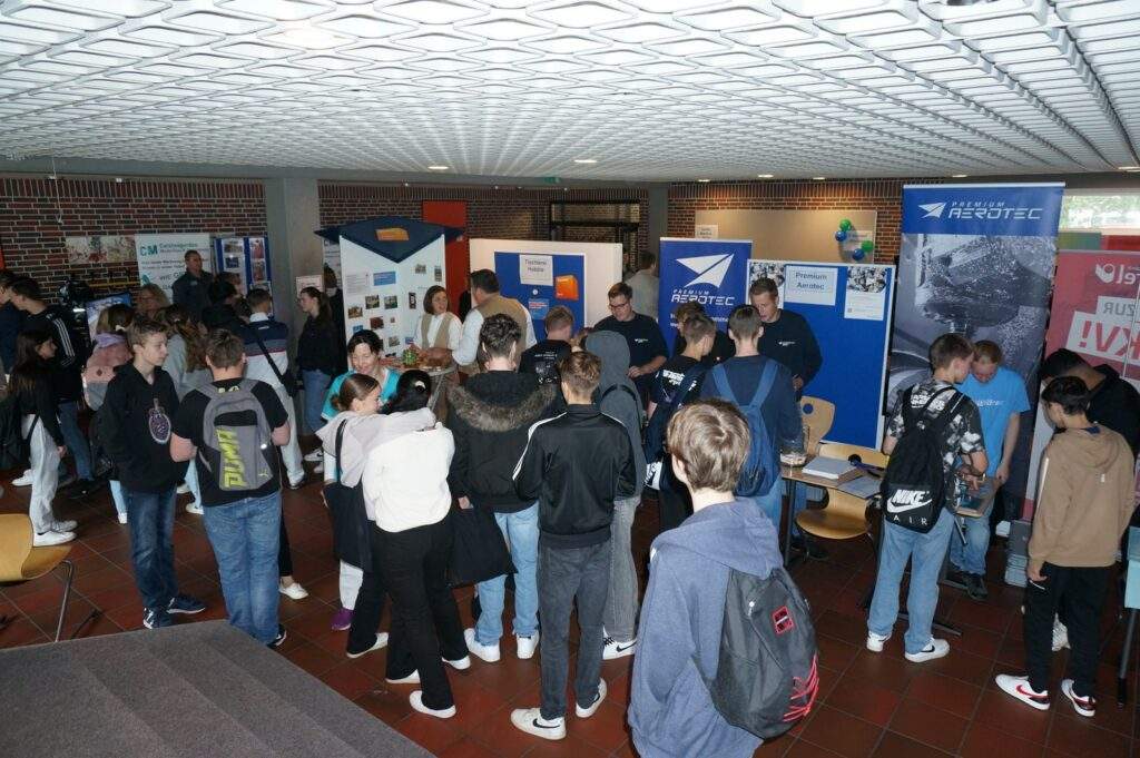 Informationsveranstaltung an der IGS Friesland-Süd ist gut besucht.